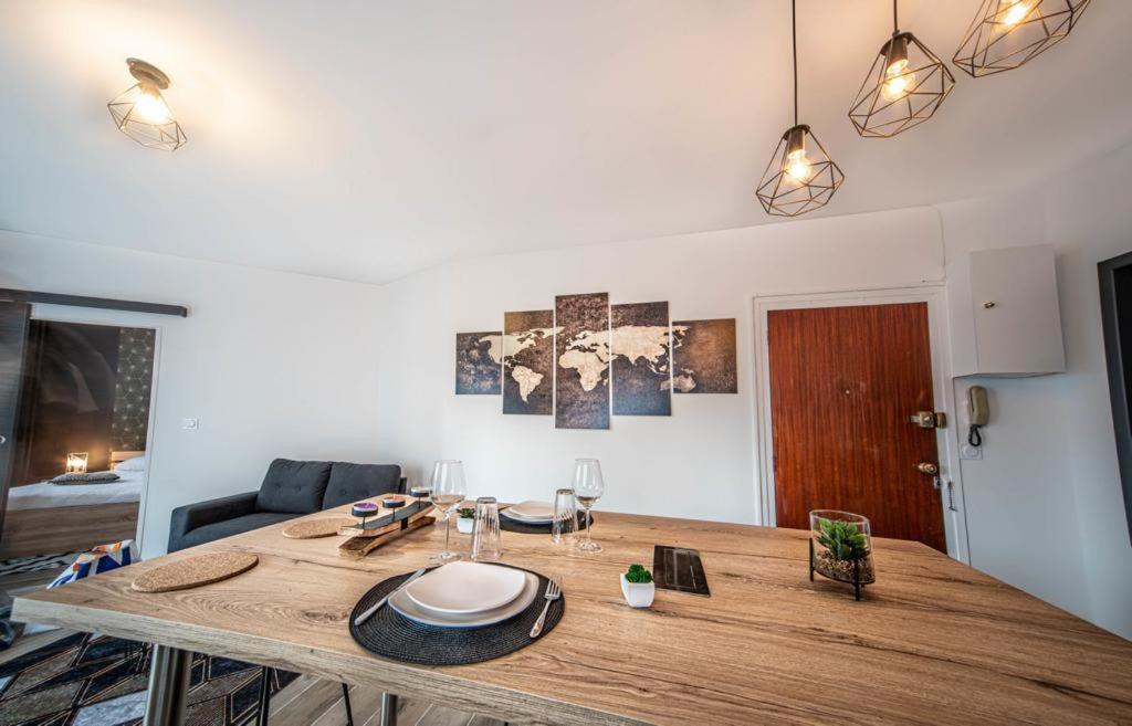 Beautifulhome Appartement Avec Balcon - Centre Ville Chalon-sur-Saône Exterior foto