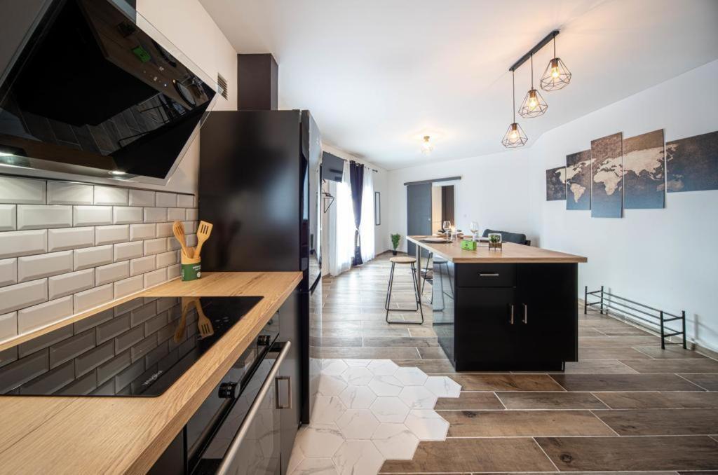 Beautifulhome Appartement Avec Balcon - Centre Ville Chalon-sur-Saône Exterior foto