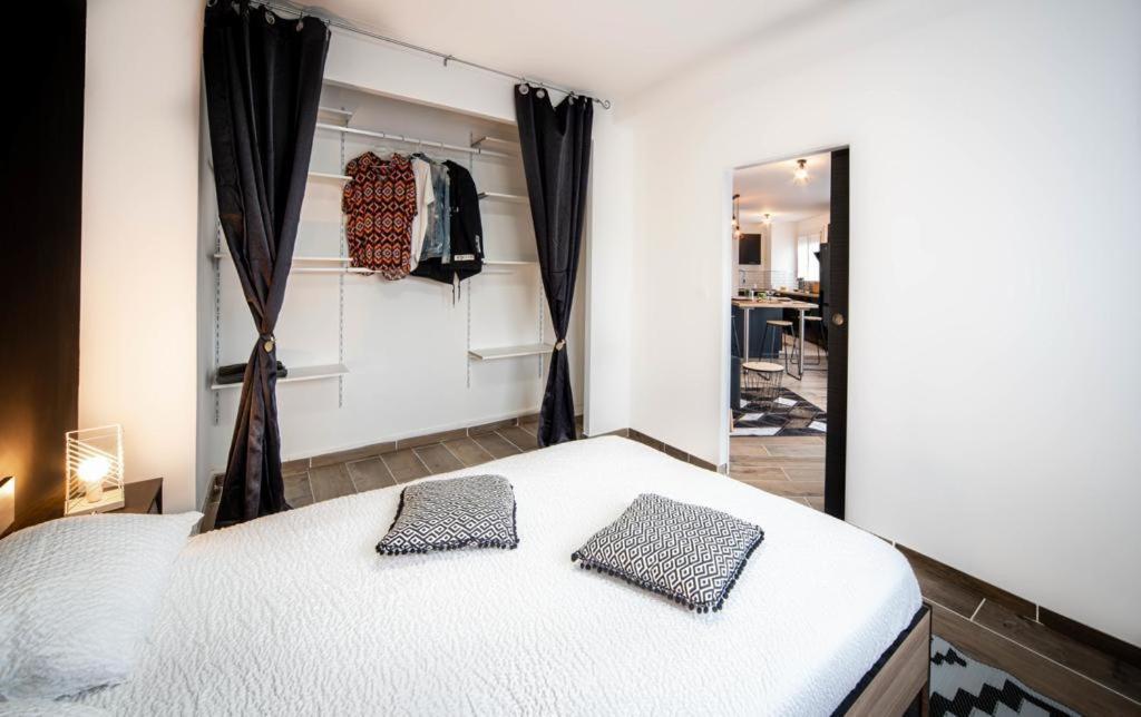 Beautifulhome Appartement Avec Balcon - Centre Ville Chalon-sur-Saône Exterior foto